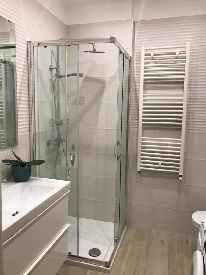Apartamento Central Modern Studio Bari Exterior foto