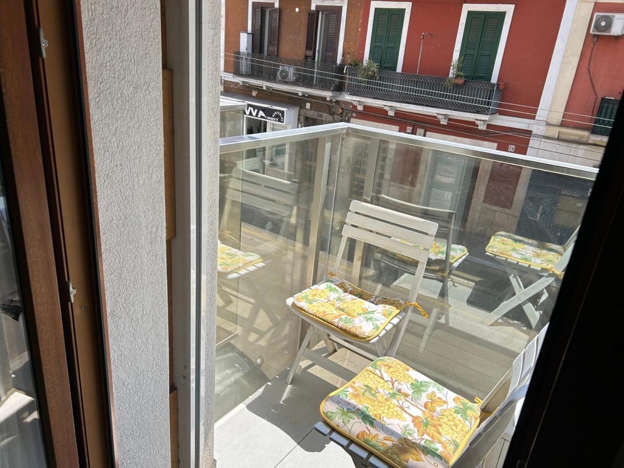 Apartamento Central Modern Studio Bari Exterior foto