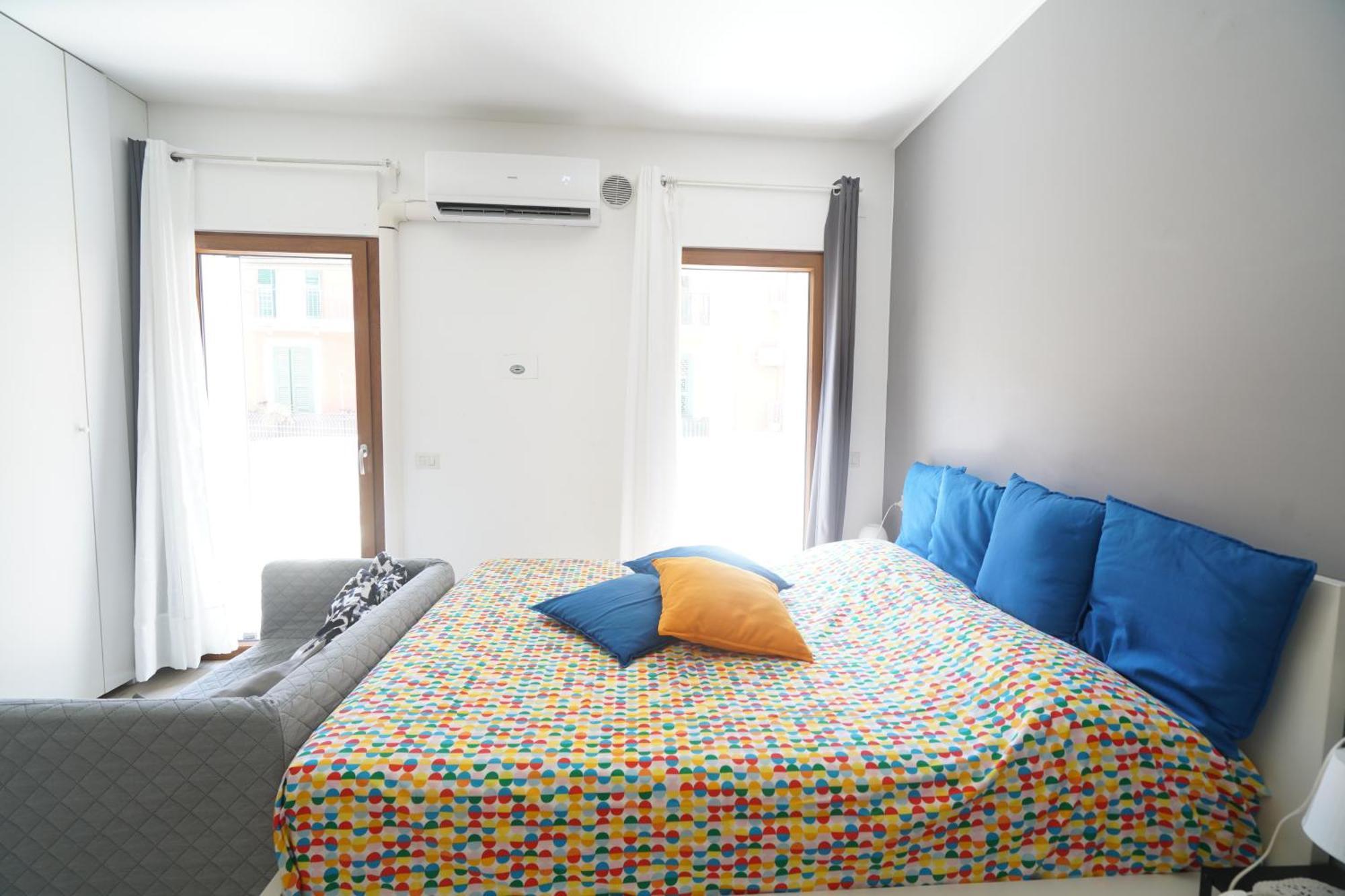 Apartamento Central Modern Studio Bari Exterior foto